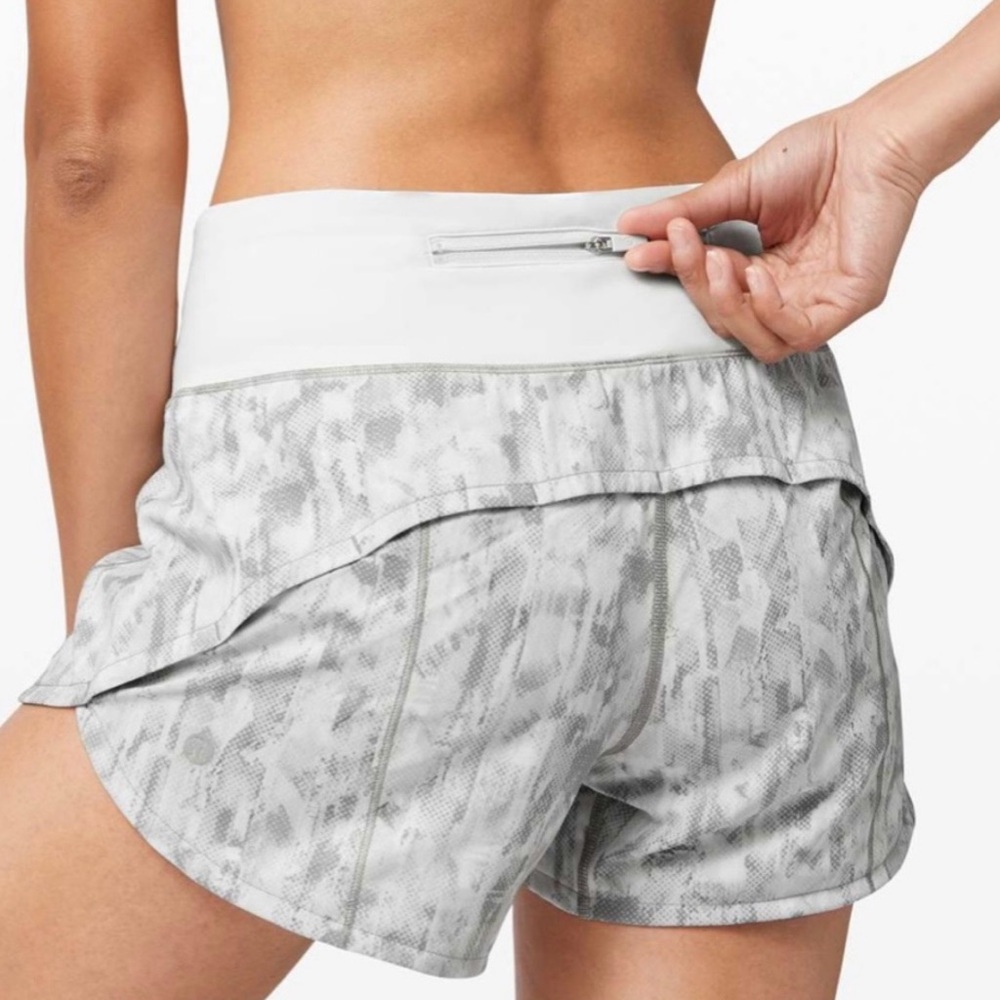 Lululemon Athletica Gray Athletic Shorts Lightweight Camouflage